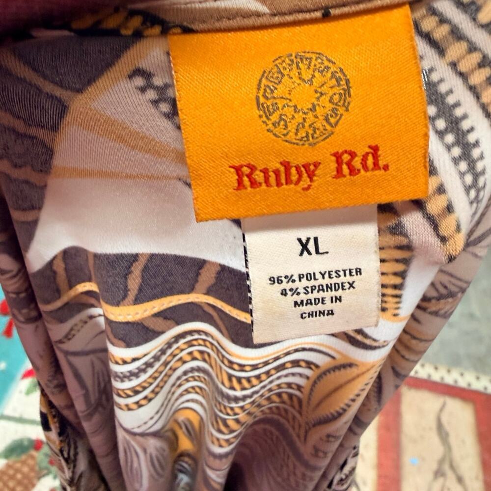 Ruby Rd. Tropical Top - Picture 2 of 4